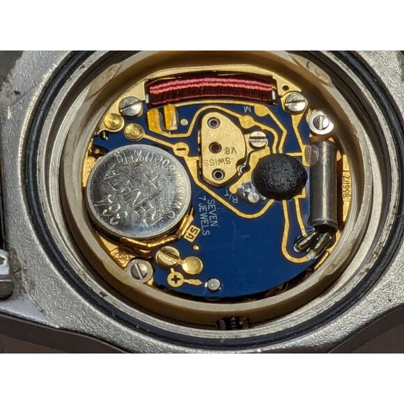 28mm TAG Heuer 3000 Professional 934.208 2Tone Gold Steel 200M Quartz Dive Watch - Picture 11 of 14